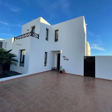 Oliral Villa *
